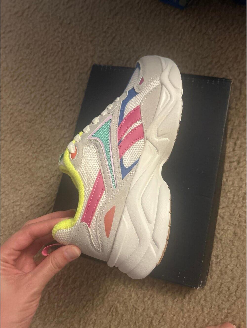 C300 Reebok shoes girls size 6 colorfull fun new - Picture 3 of 5